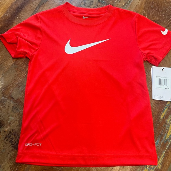 NWT Nike Boys 2 Piece Shorts Set - Picture 2 of 6